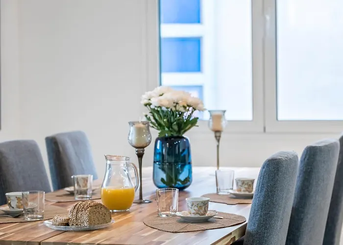 Flory House By Alma Holiday home Funchal (Madeira)