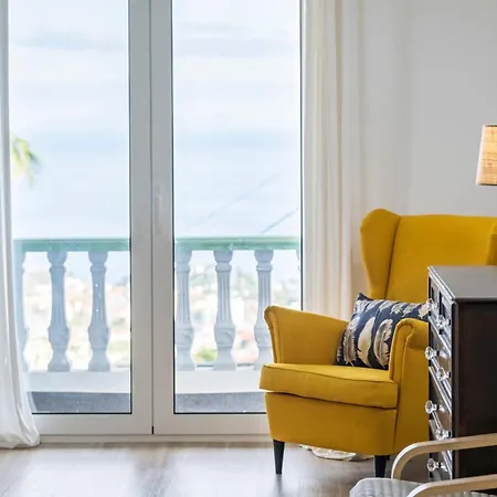 Flory House By Alma *