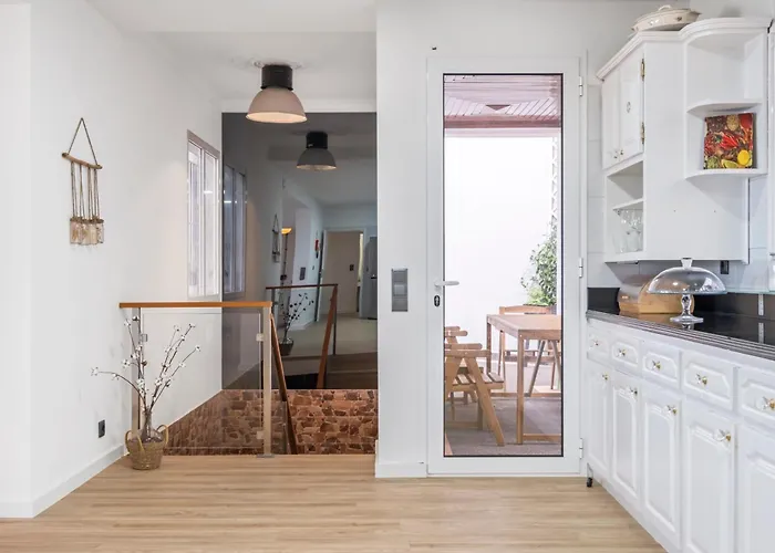 Ferienhaus Flory House By Alma