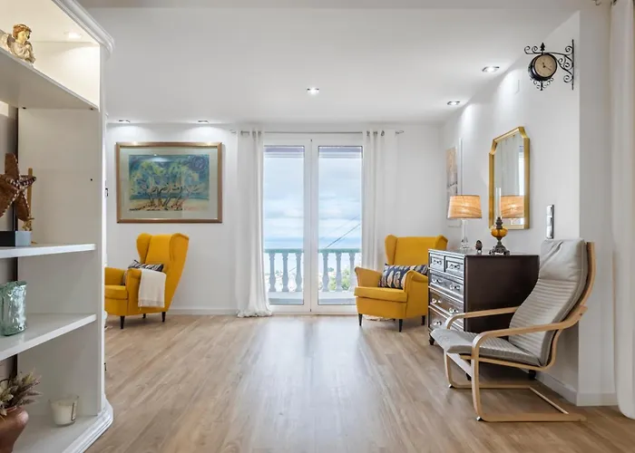 Flory House By Alma Funchal (Madeira)